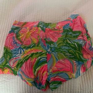 Lily Pulitzer multicolor short size 2